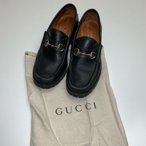 Gucci lug sole loafer